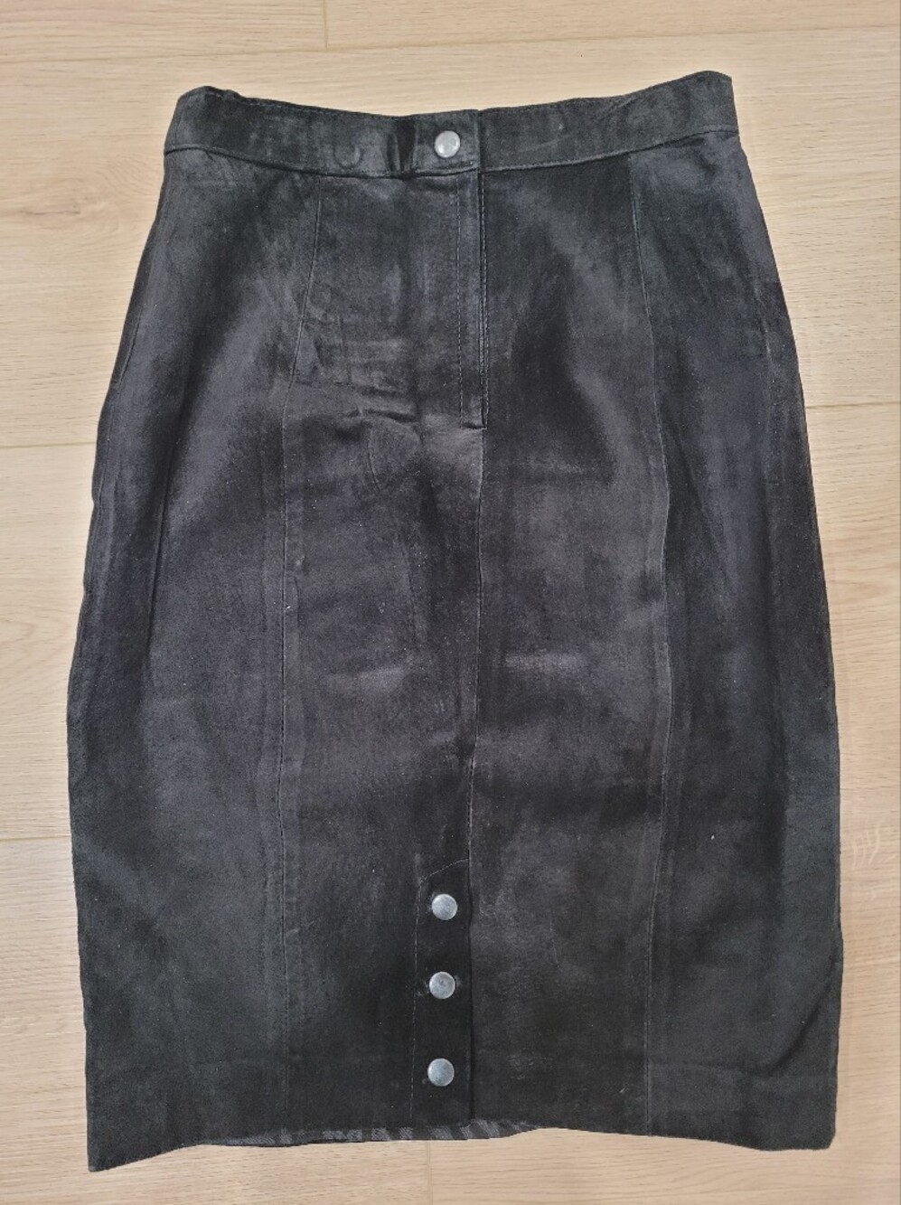 Black Vintage 100% Leather  Suede Skirt